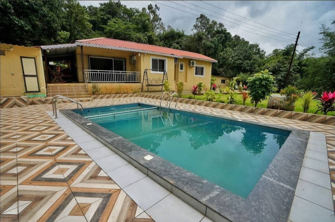 Mulshi Villa Resort - Serene Views